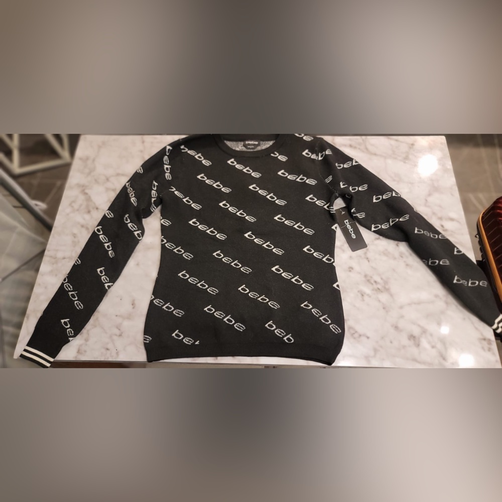 Bebe sweatshirt NWT